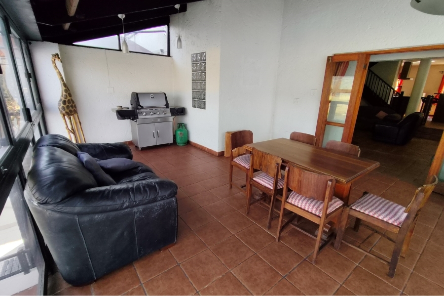 3 Bedroom Property for Sale in Ile du Lac North West